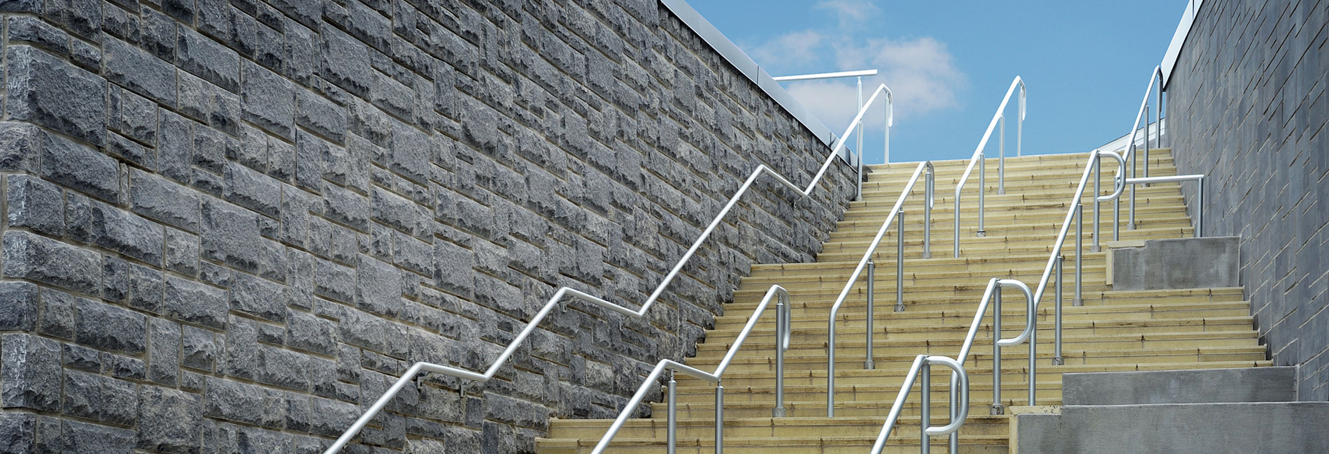 Paslanmaz Korkuluk, Balkon Korkuluk, Küpeşte, Merdiven Korkuluk, Alüminyum Küpeşte, Alüminyum Korkuluk, Küpeşte Fiyatları